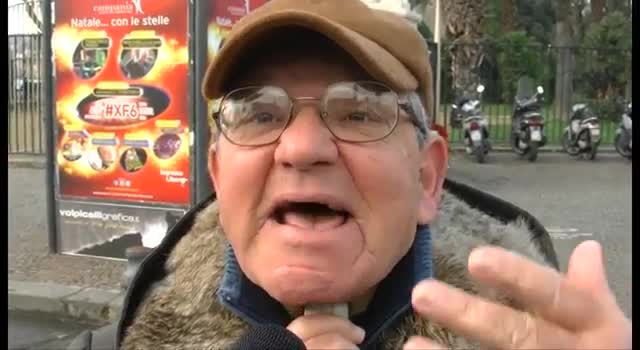 I gabinetti nella villa non ci stanno!