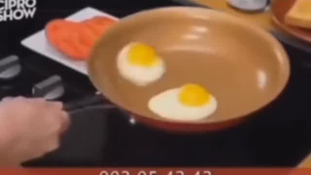 Grandma Lola's saucepan (in Spanish)