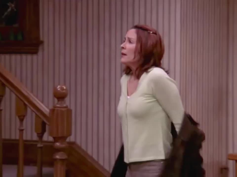 Everybody Loves Raymond S06E13 Tissues