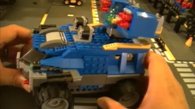 Lego 7066 ‧ Earth Defense HQ - Alien Conquest Review