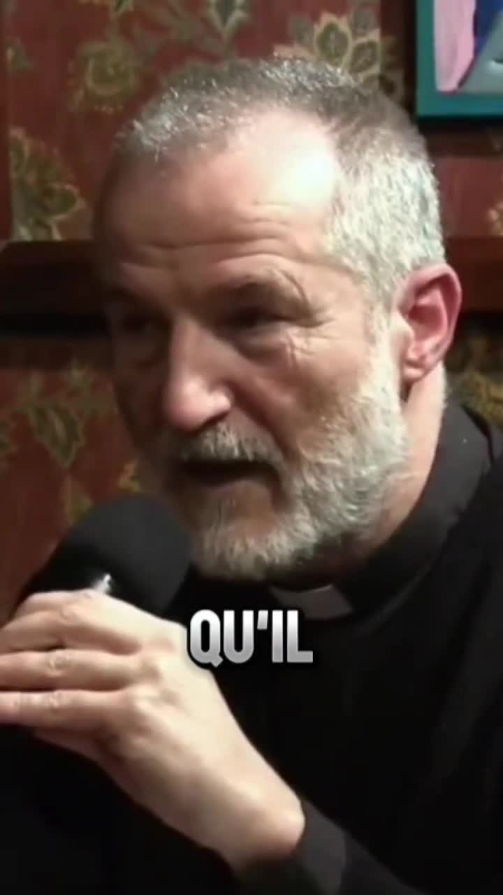 L'IMAM converti à JÉSUS !