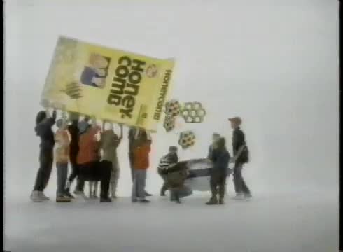 Honeycomb Taste is in the Shape - Commercial (1993) - Random Stuff I Find on VHS (360p, h264)