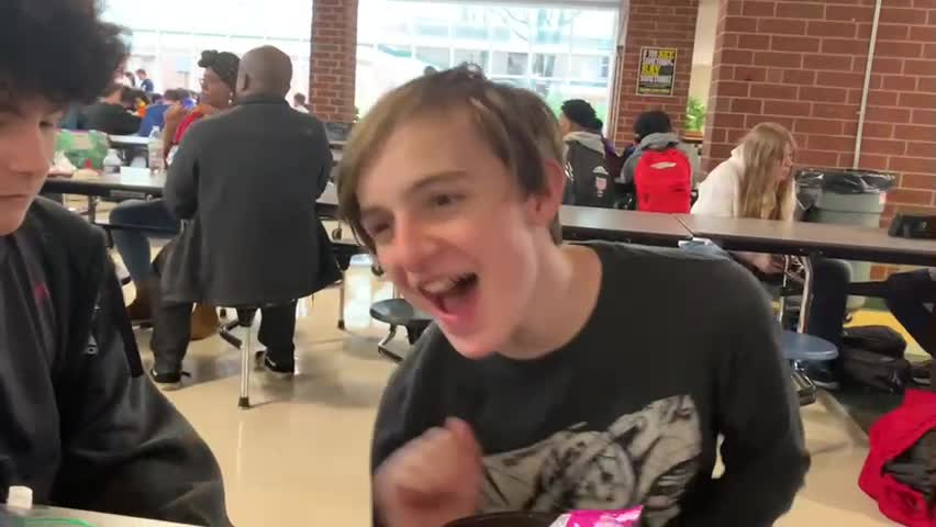 Tazer Tazer - Vidlii