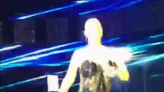 BEN İNSAN DEĞİLMİYİM