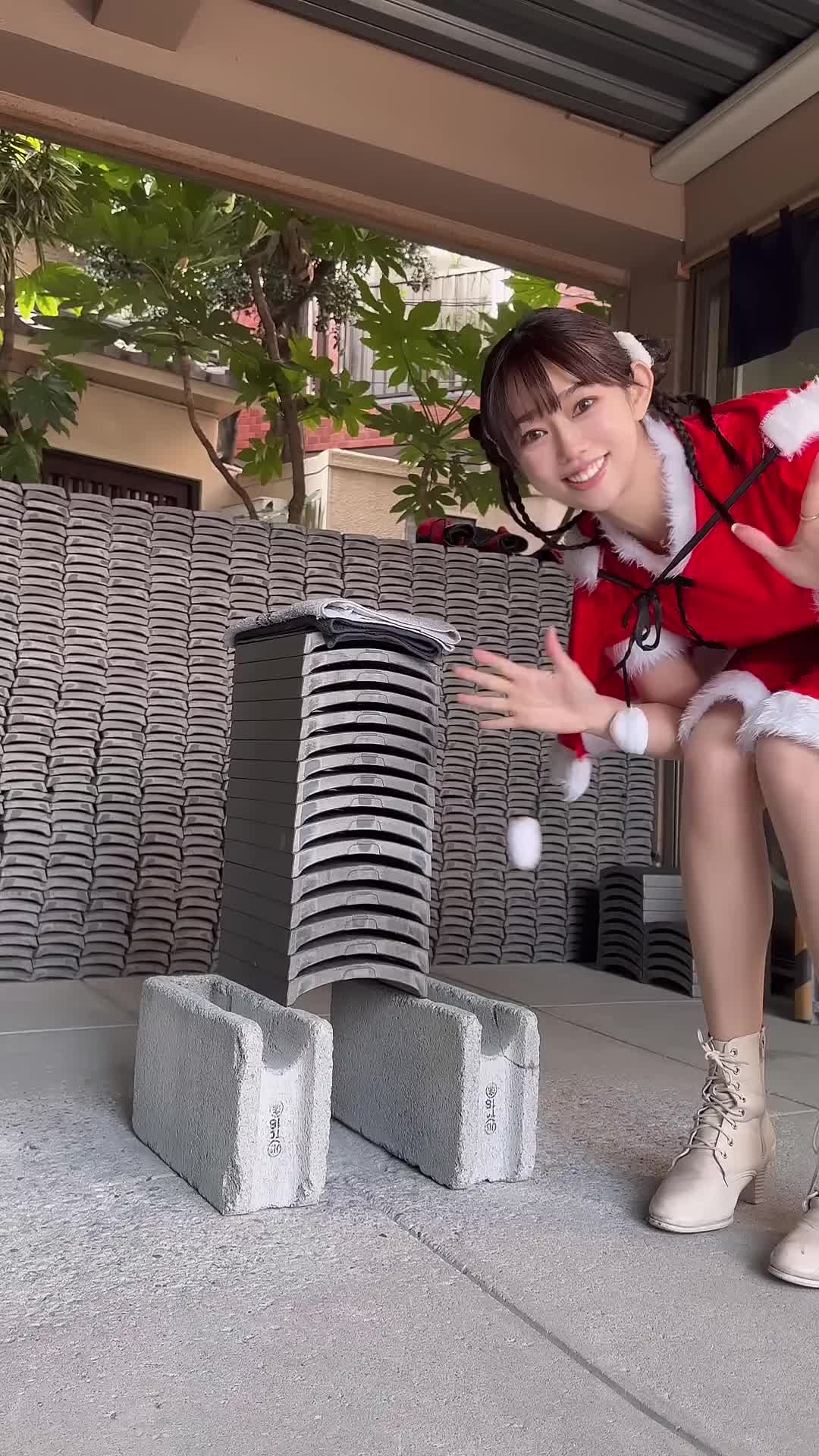 She could break me ๐ She could break me ๐