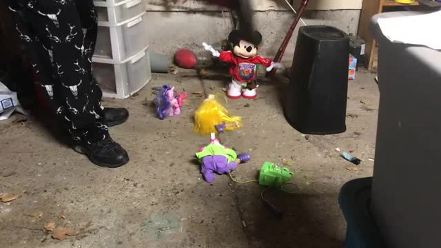 Rap Master Mickey Mouse and Drug-Fueled Angelica Pickles Fight In The Rap Battle Of All Time