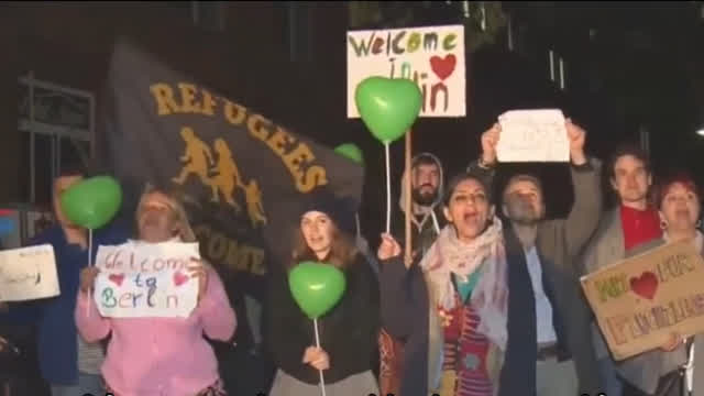 Fronteras abiertas, el SUICIDIO colectivo de EUROPA