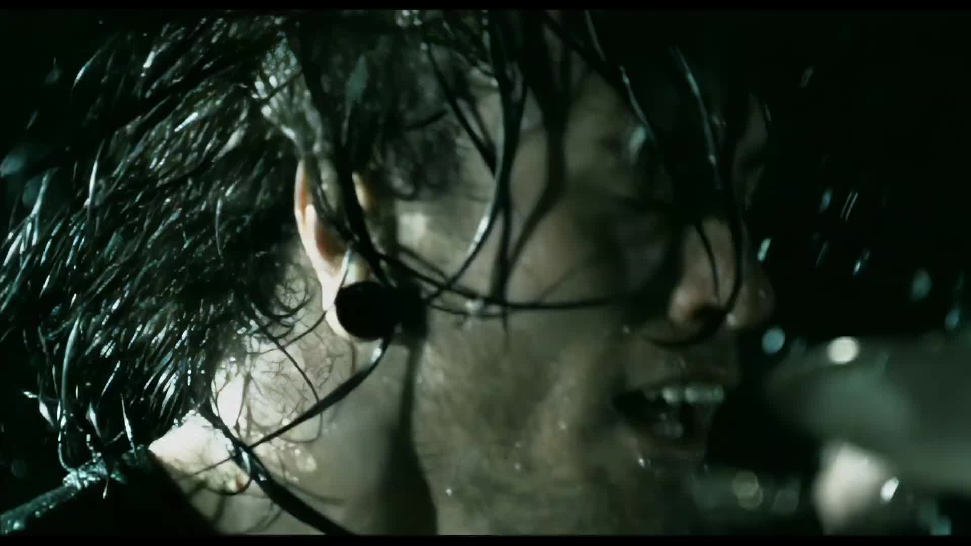 As I Lay Dying - Confined (OFFICIAL VIDEO)