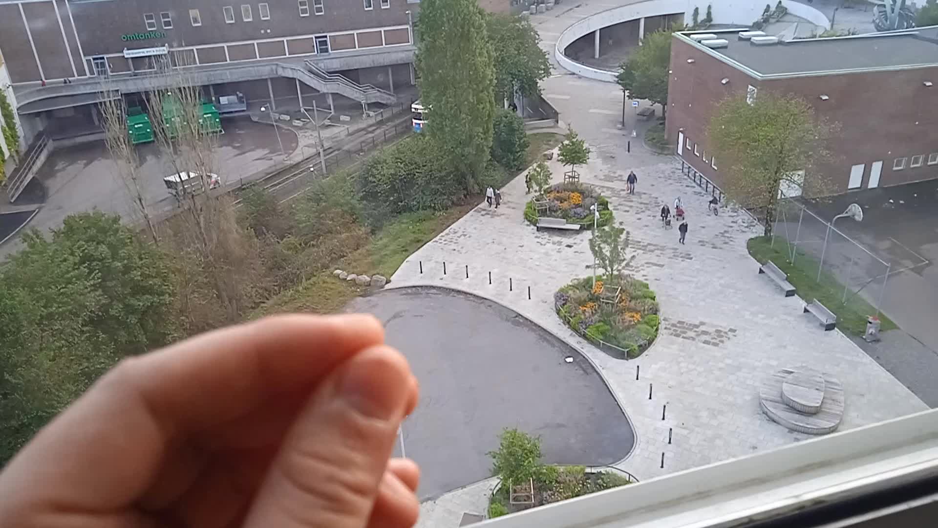 I love eating my bread