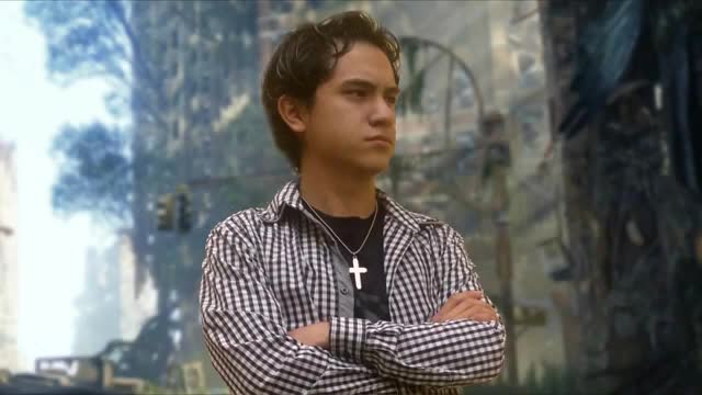 PATADITAS Vol. 14- tronando las nalgas plásticas de Zichfried (de Super Wario Man)