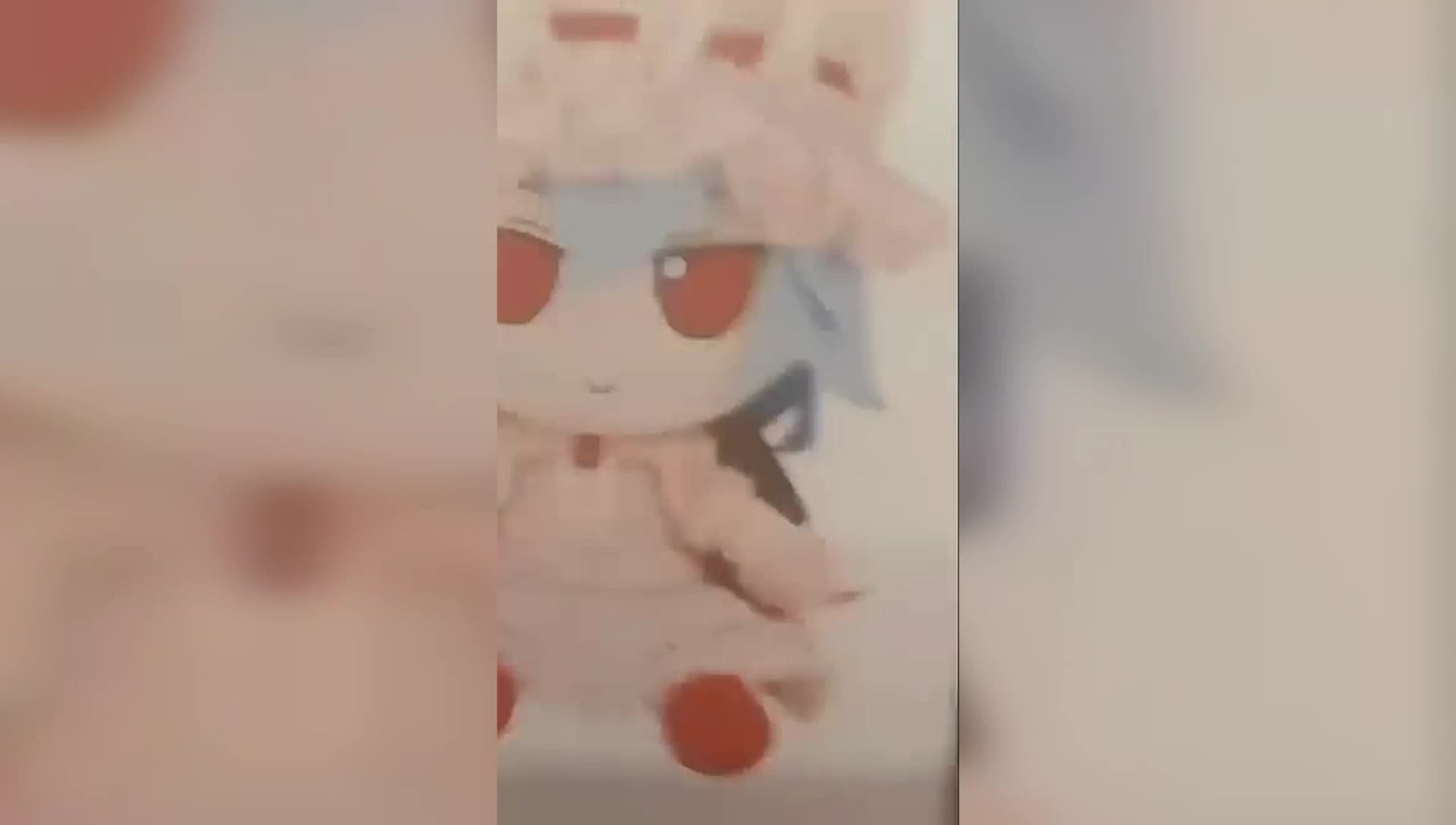 Scarlet police on ghetto patrol fumos