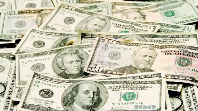 How to Save Money (My Simple Tips)