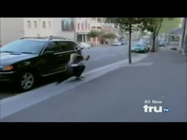 golpes y caidas graciosas loquendo