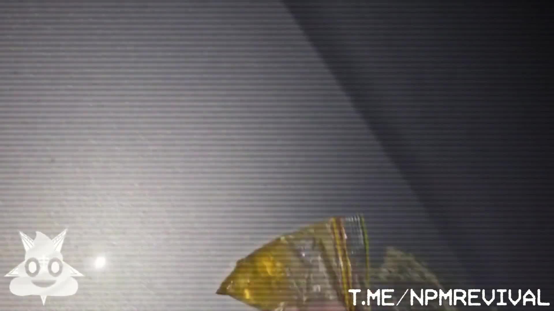 sooo sinistaaa poop sooo sinistaaa poop