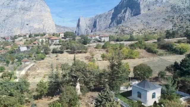 Payton Geldi Meyhaneye Dayandı