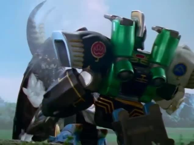 Power Rangers Fuerza Salvaje Latino