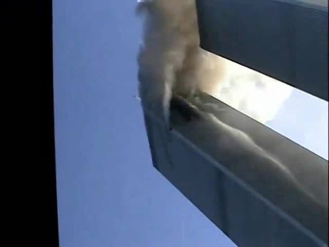 9_11 North Tower - South Face Dripping Smoke Stream(480P) 9_11 North Tower - South Face Dripping Smoke Stream(480P)