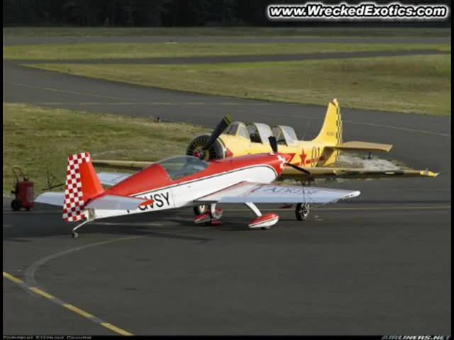 airplane crashes