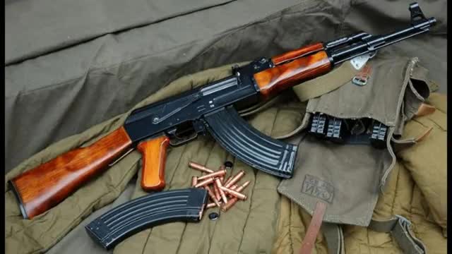 [Loquendo] Especial de armas - #4 Rifles de asalto