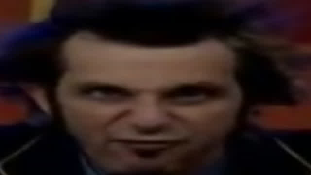 cenas pseudo-deletadas de excremento extemporâneo