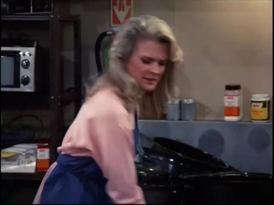 Murphy Brown   S04E11   Mission Control