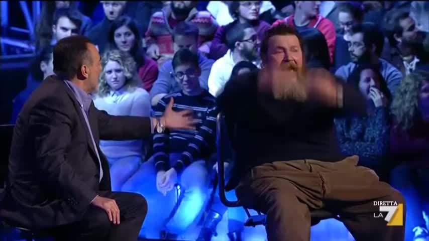 GUERRA SANTA ISLAMICA CONTRO L'OCCIDENTE CRISTIANO E GIUDAICO E SE NEGATE QUESTA COSA