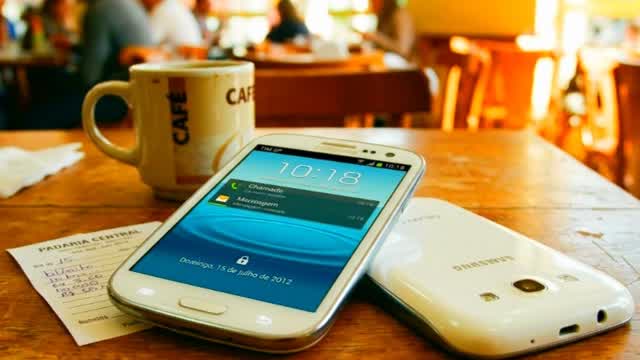 Samsung Galaxy S3 - Lançamento