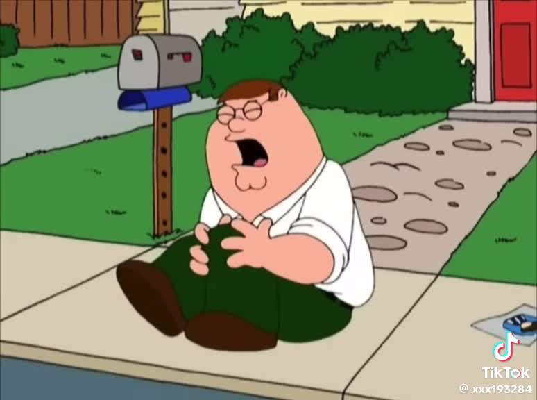 Peter hurts his knee
