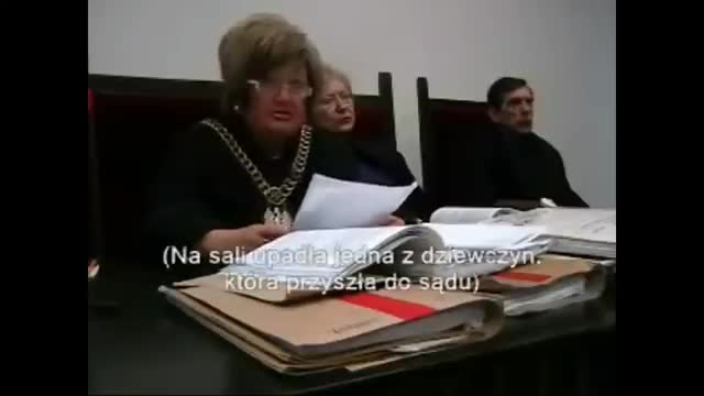 Żyje 17 lat dostał paki 15 lat ( Urwy lecą)  początki internetu