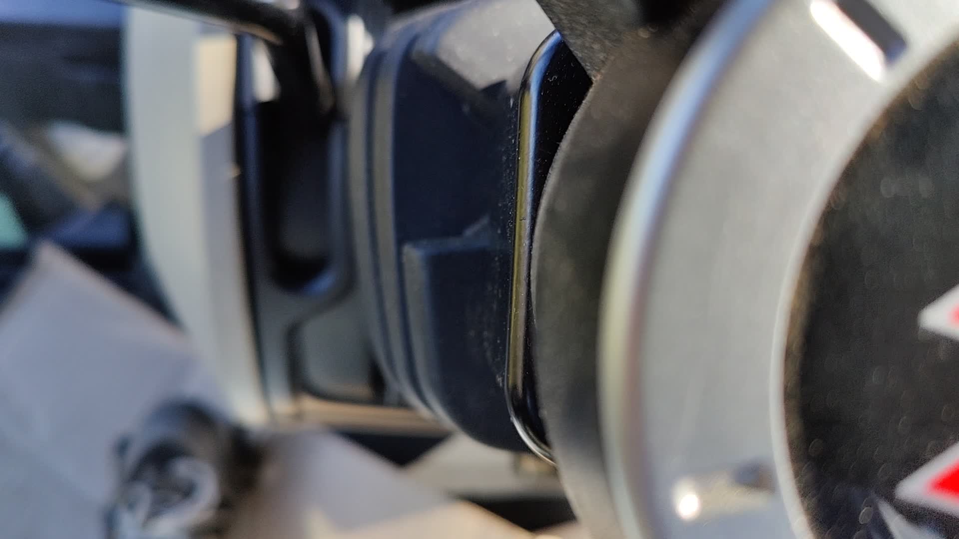 MF4708M SMS Geraeusch Getriebe Video03 Gearbox Noise MF 4700