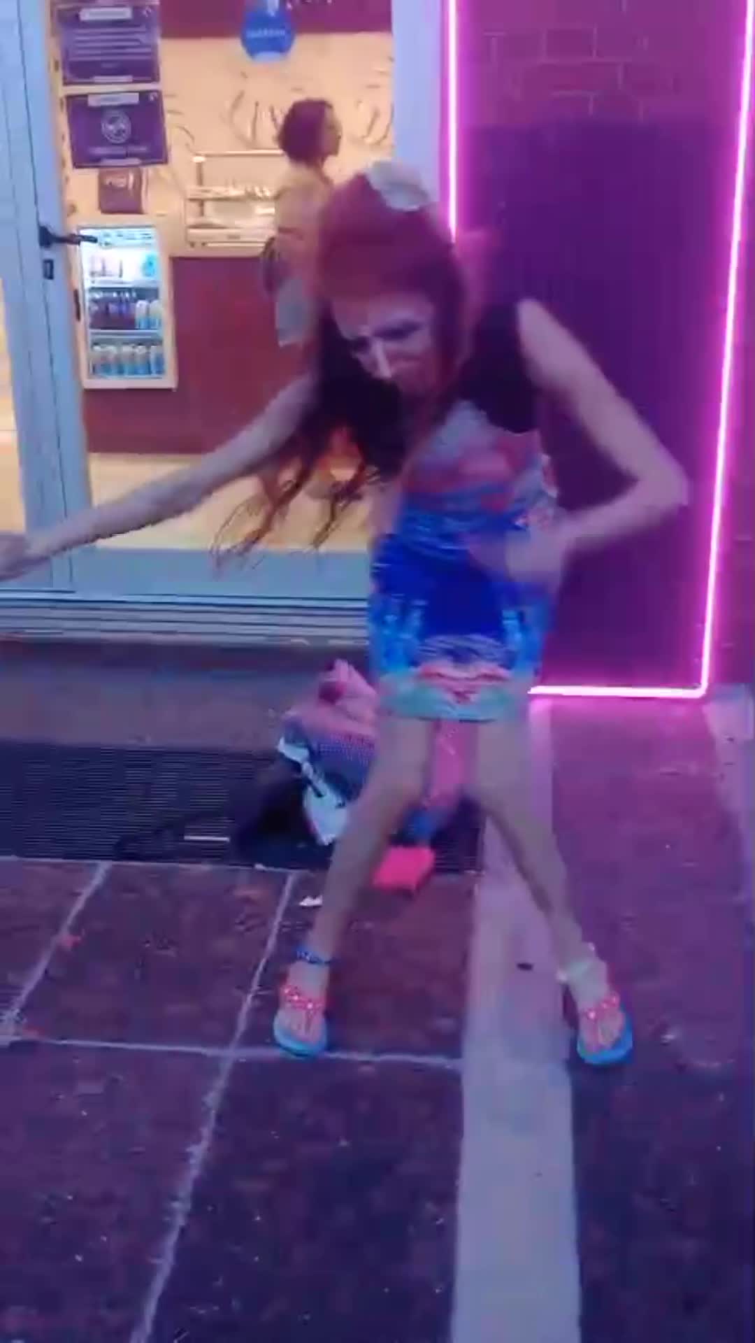 GyaRuSuelTas Oficial ParaPara