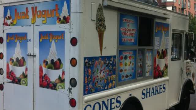 NICYLAH BITES RIYA FROM DAN AND RIYA!!!!! NICYLAH BITES RIYA FROM DAN AND RIYA!!!!!