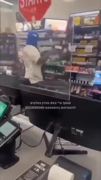 nigger thief gets beaten lolol