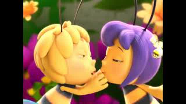 Maya & Violet