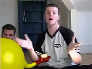 here comes PacMan... here comes PacMan...