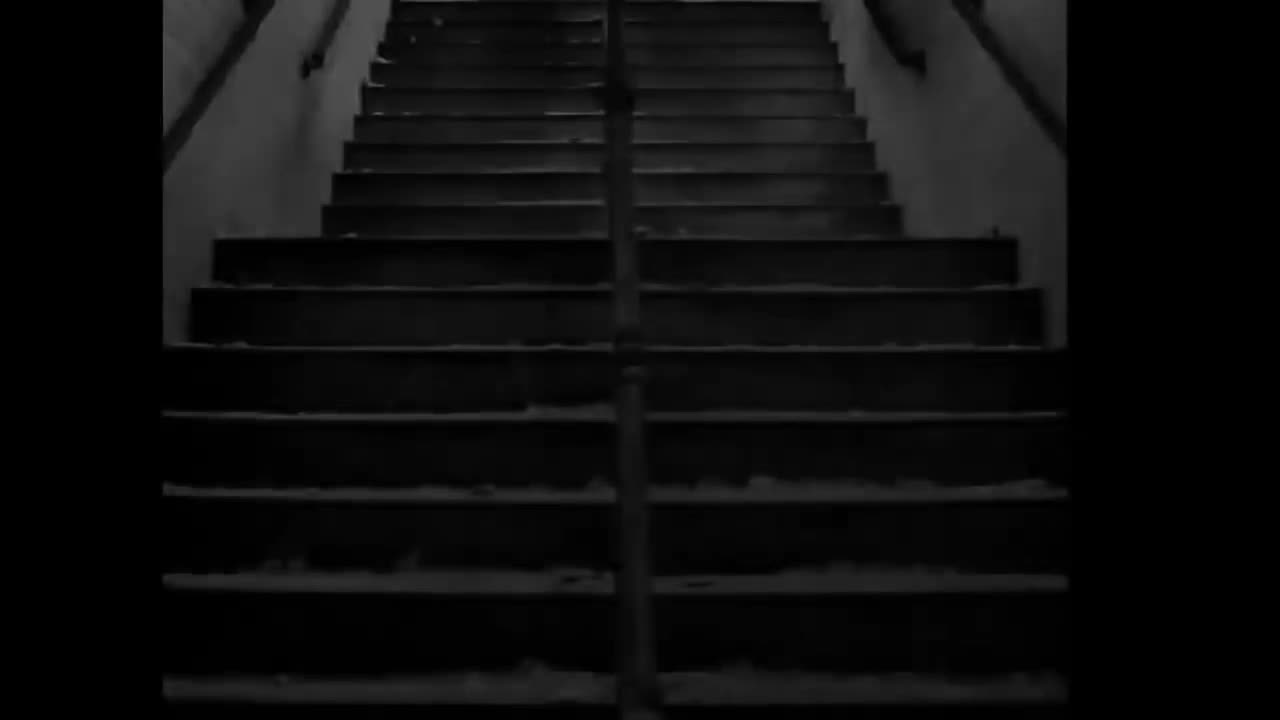 Creepypasta _ terror en el hospital psiquiatrico loquendo(720P_HD)