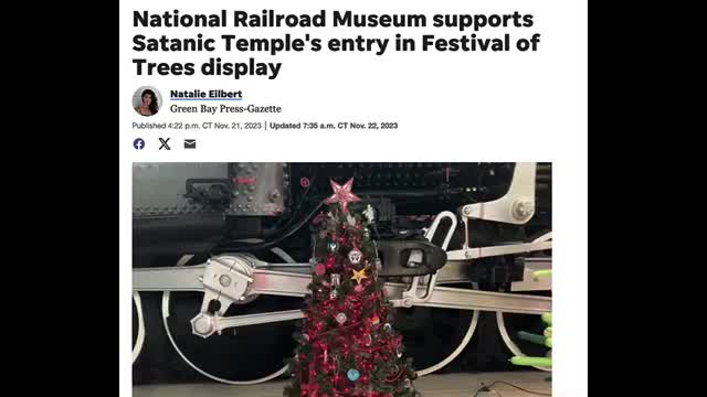 HAIL SANTA! SATANISTS USING DIVISIVE DECORATIONS AGAIN TO GASLIGHT CHRISTIANS OVER CHRISTMAS!