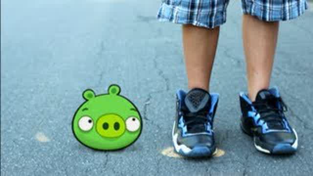 Angry Birds Space ATTACK