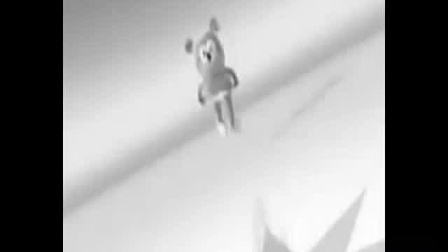 (Old) The Gummy Bear Song (black n' white)