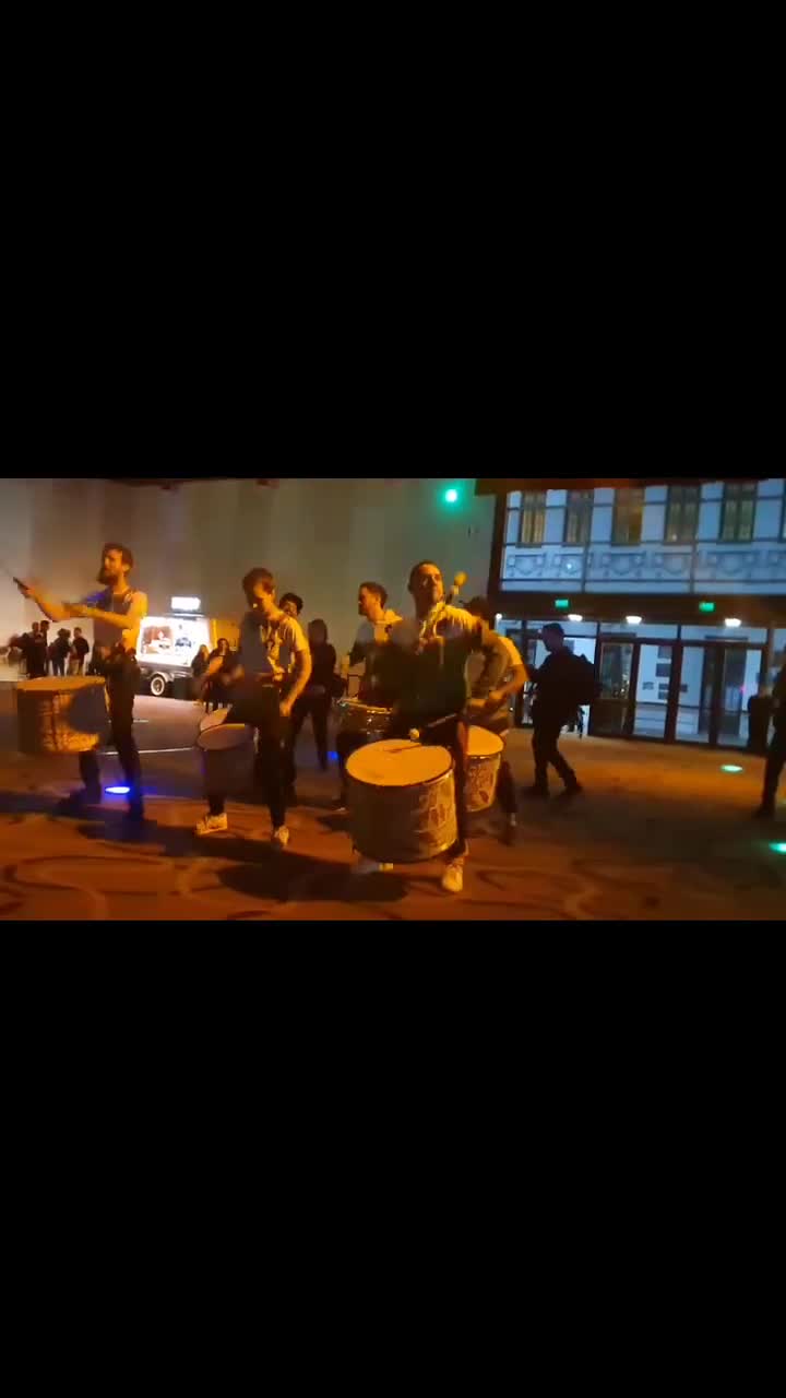 El wazaaa sacándose los prohibidos parte 2