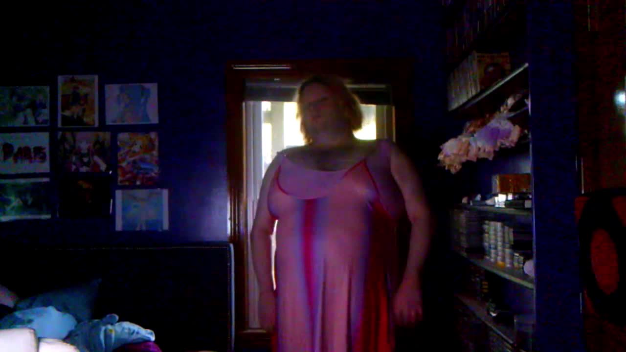 Tiggy - Daddy Boom (Official Music Video)