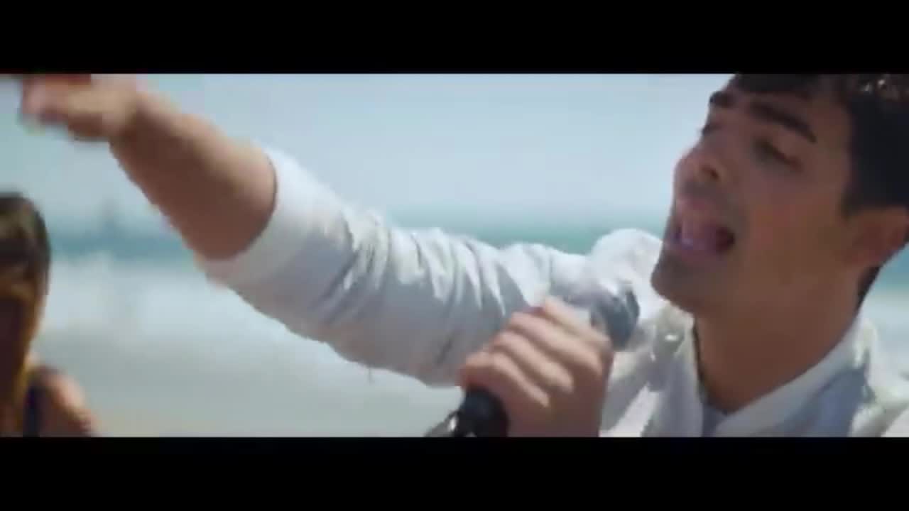 DNCE - Cake By The Ocean (Squeaky Clean Radio Edit)