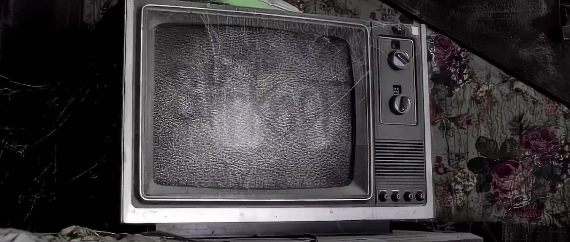 Slipknot - Left Behind (OFFICIAL VIDEO) Slipknot - Left Behind (OFFICIAL VIDEO)