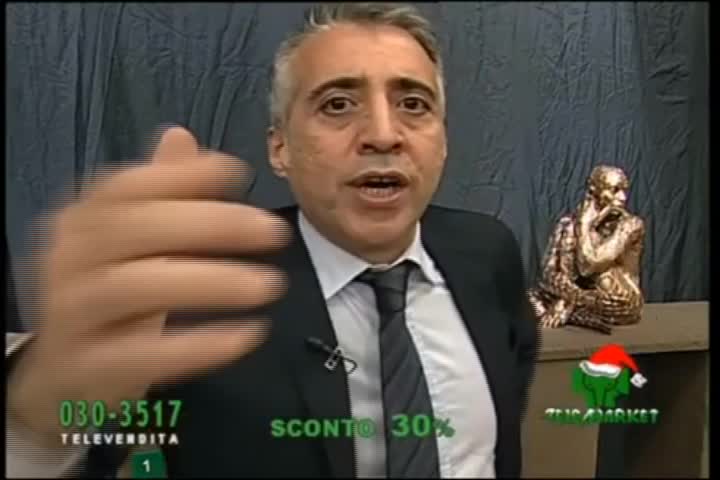 Con chi credete di avere a che fare Con chi credete di avere a che fare