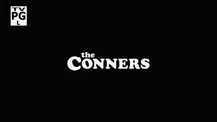 the conners season 3 episode 11 panic-attacks-hardware-store-and-big-mouth-billy-bass_480