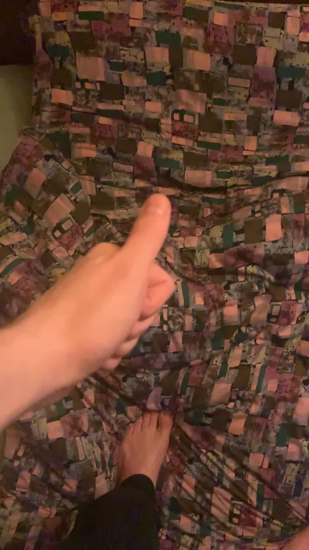 Making the bed squeek