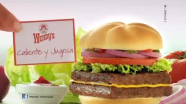 Comercial Wendy's Caliente Y Jugosa 2012