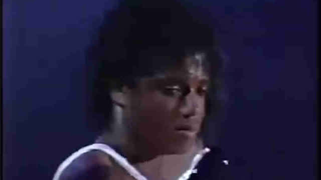Marlon Jackson body roll Marlon Jackson body roll