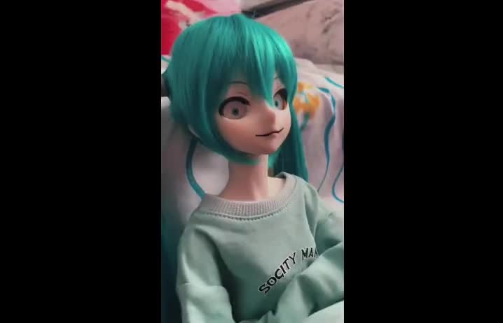 creepy miku doll przeklina!