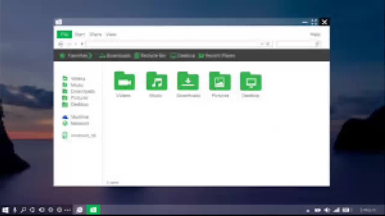 La maldicion del windows 9 especial navideño creepypasta loquendo(720P_HD)